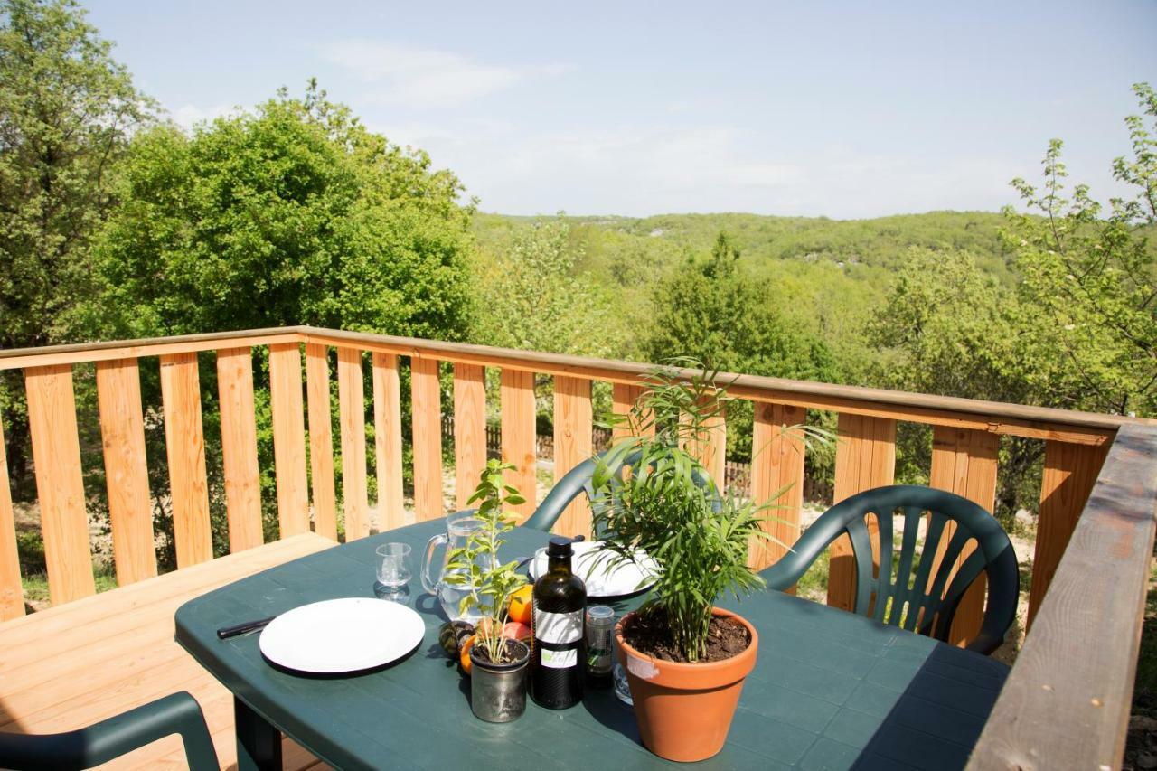 Camping les Chênes Chauzon Exterior foto